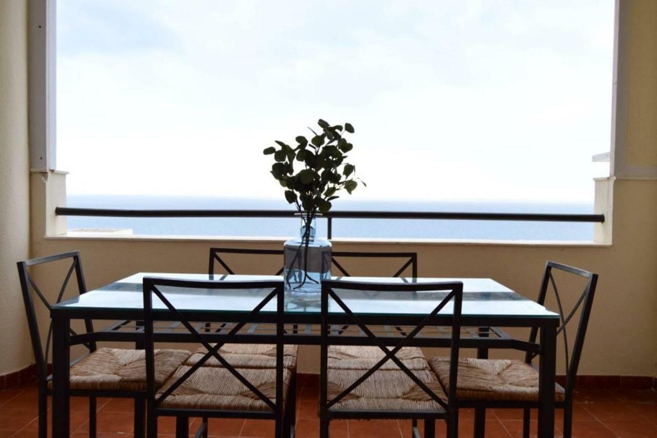 Duplex Con Impresionantes Vistas Al Mar
